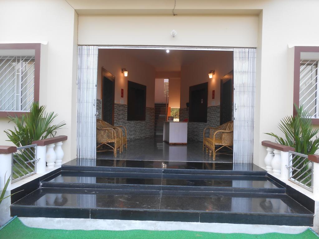 The Pearl Hotell Puri Exteriör bild
